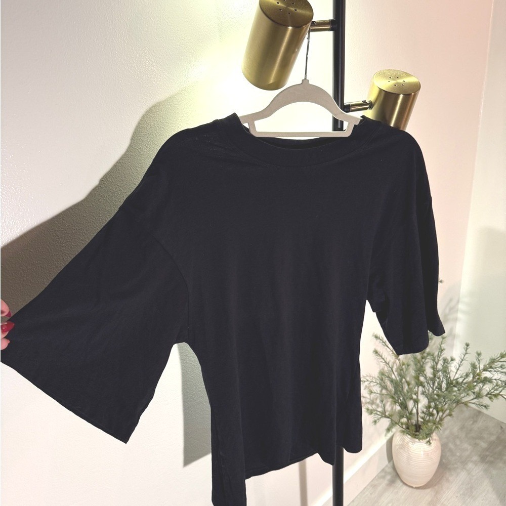 bassike Tee flare sleeve black crewneck sustainable cotton elevated tshirt sml